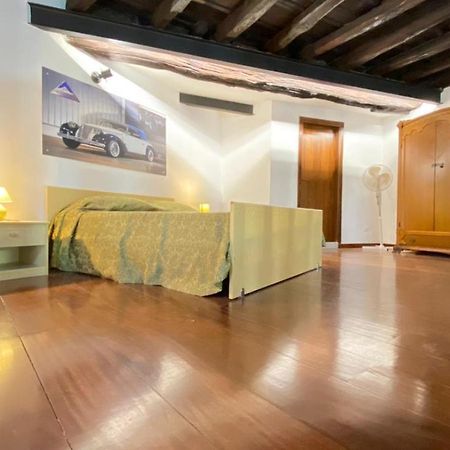Casa Monviso Le Fuoriserie Palermo Bagian luar foto