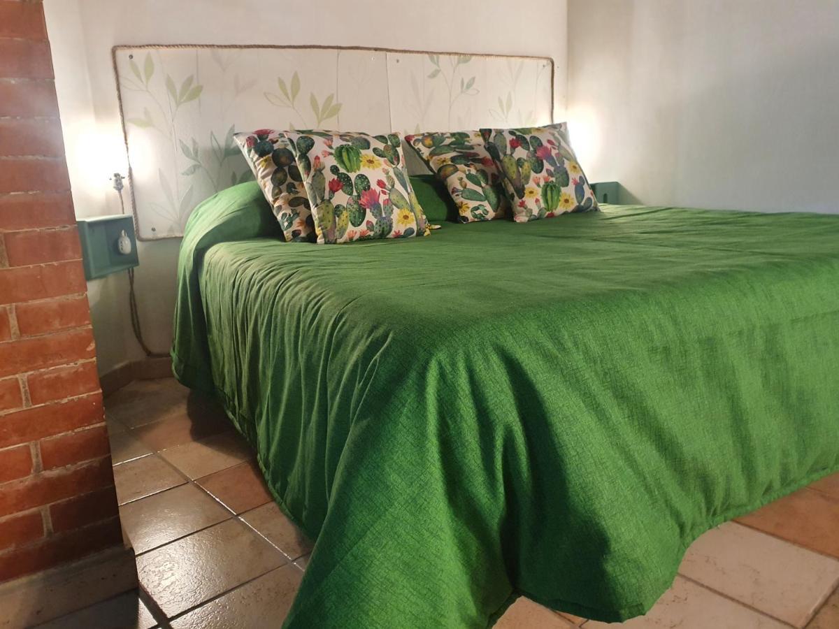 Casa Monviso Le Fuoriserie Palermo Bagian luar foto