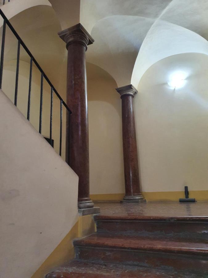 Casa Monviso Le Fuoriserie Palermo Bagian luar foto